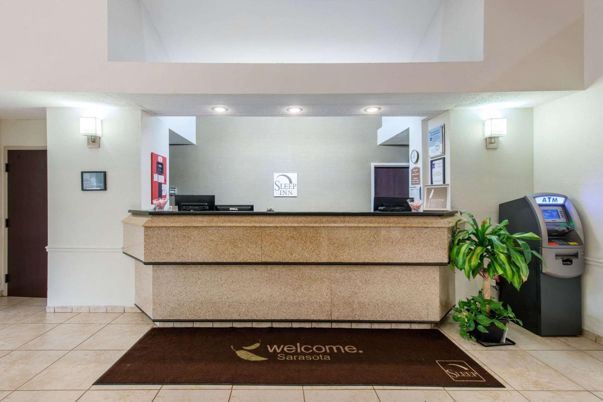 Sleep Inn Sarasota North Exteriör bild